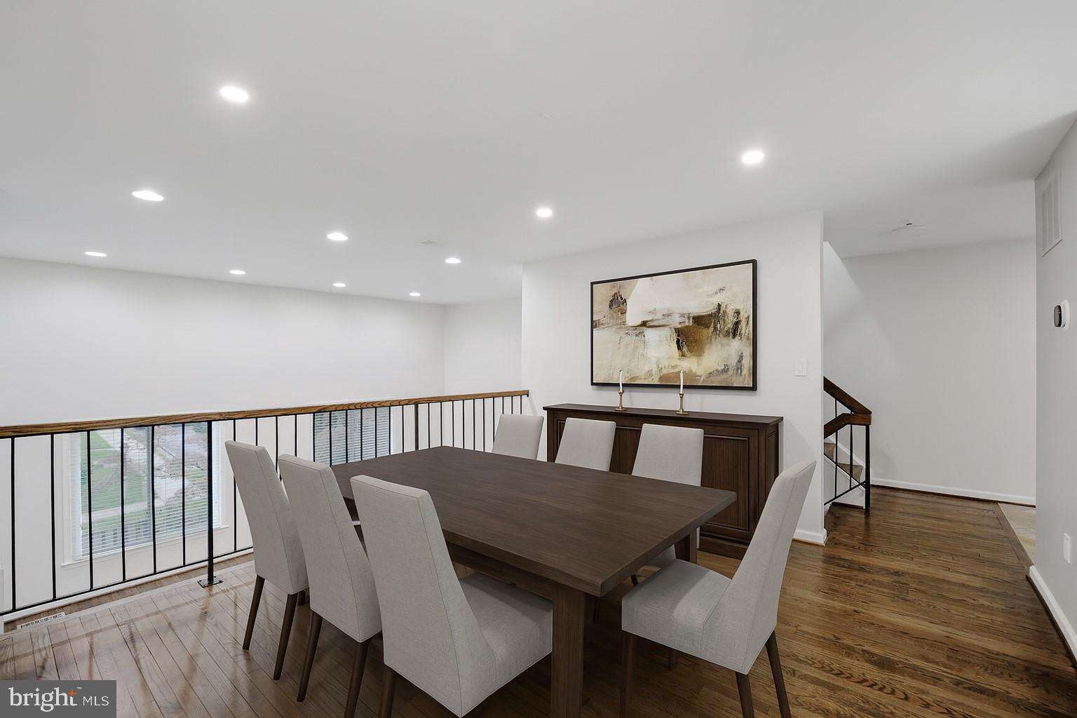 6929 MCLEAN PARK MANOR COURT