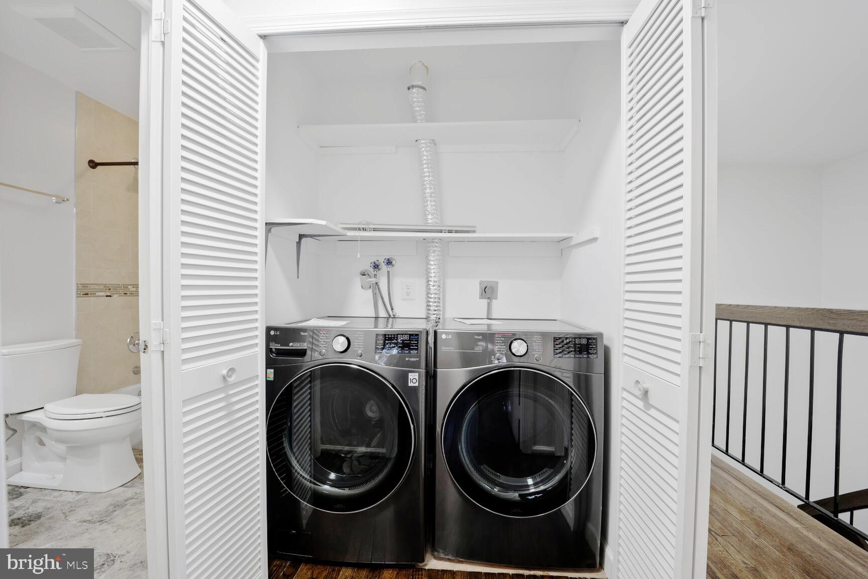 MCLEAN PARK MANOR - Residential