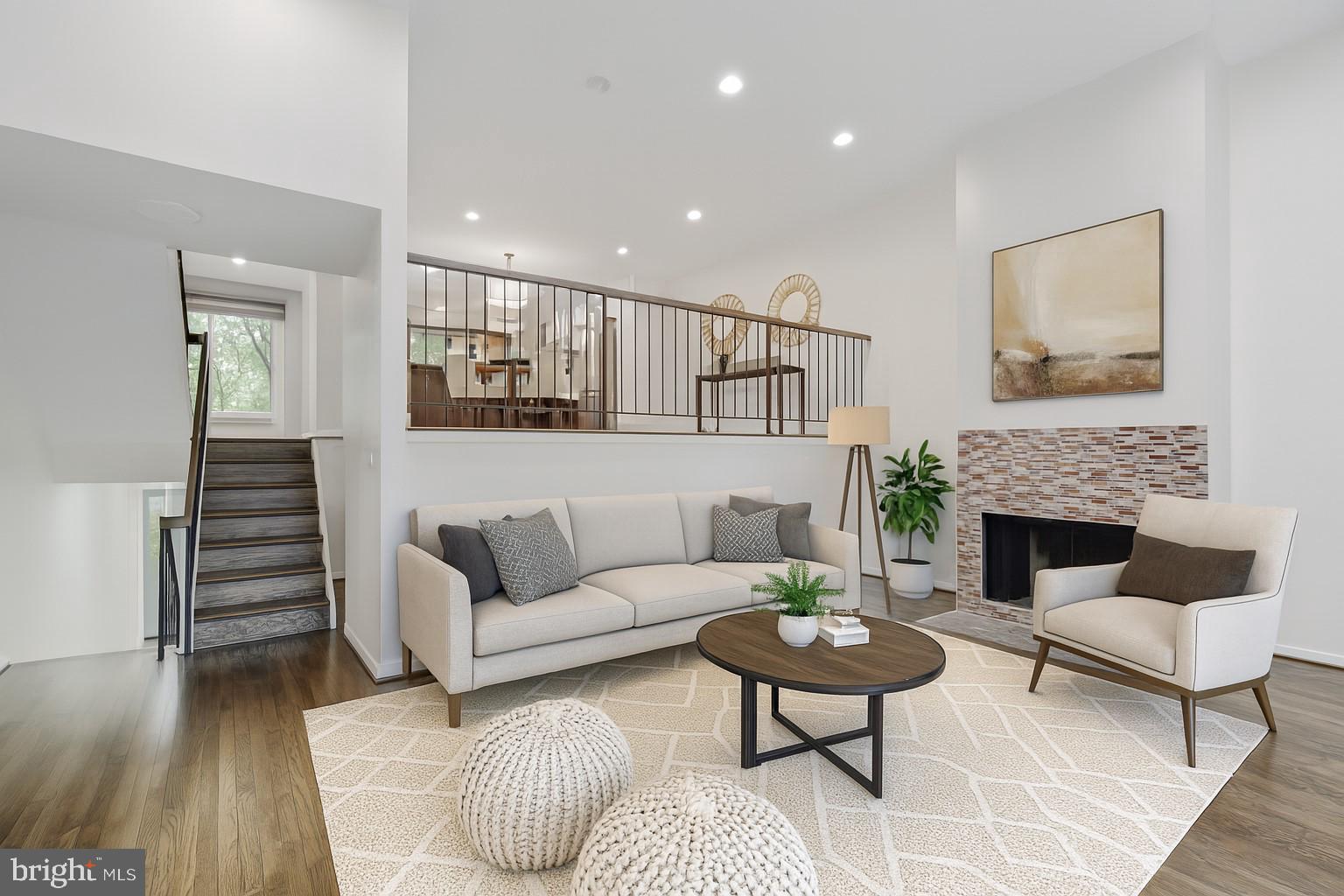 6929 MCLEAN PARK MANOR COURT