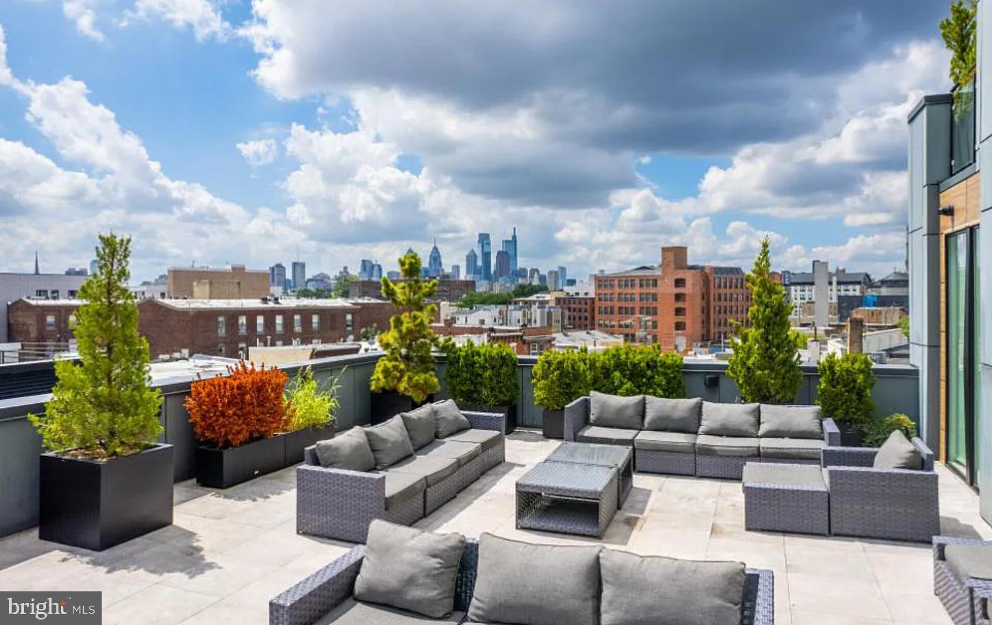 FISHTOWN - Residential Lease