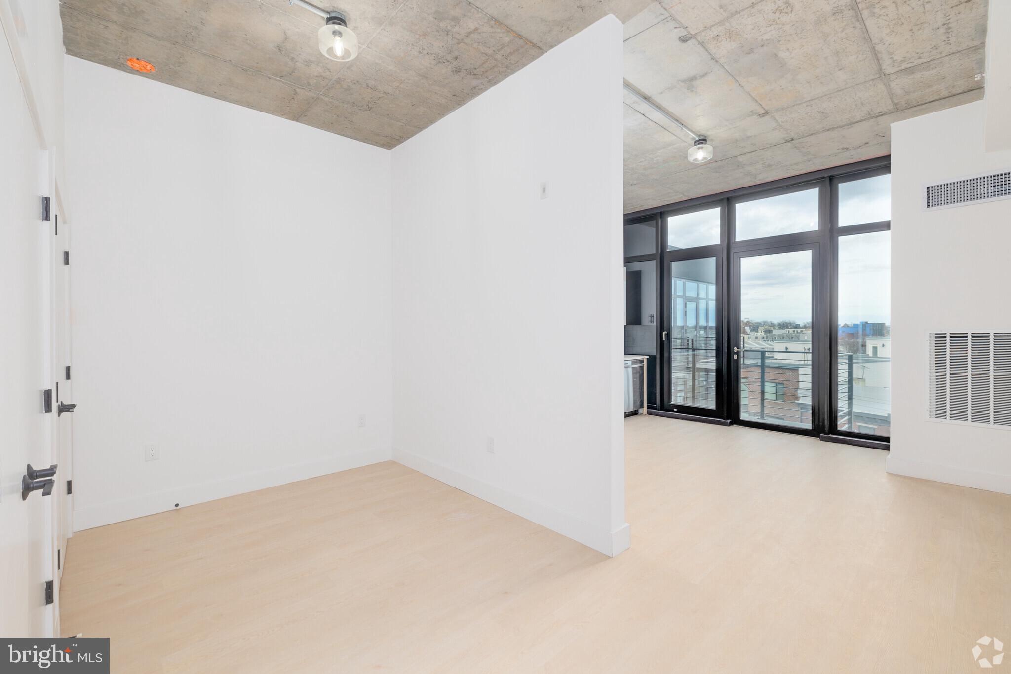 FISHTOWN - Residential Lease