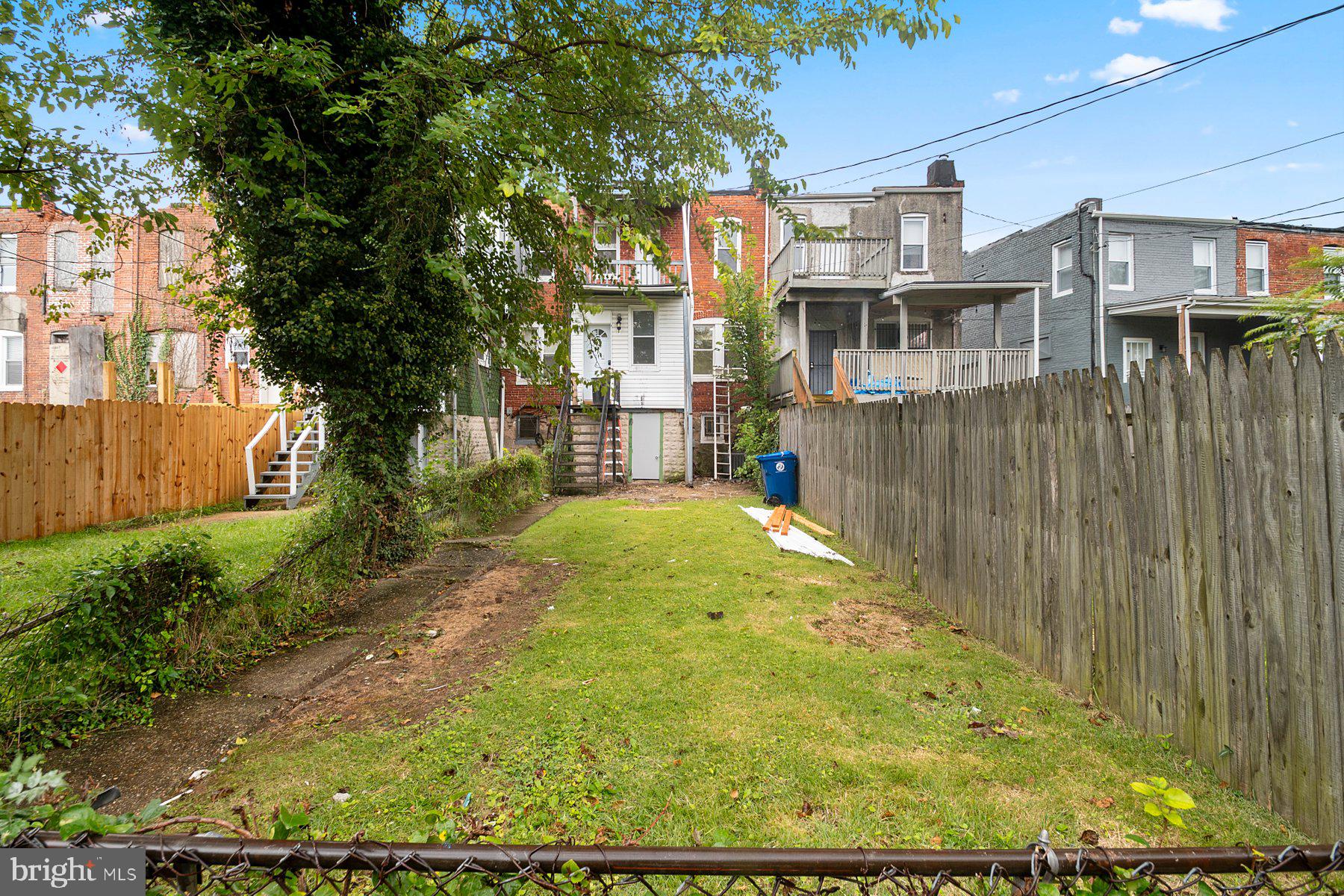 4953 EDGEMERE AVENUE