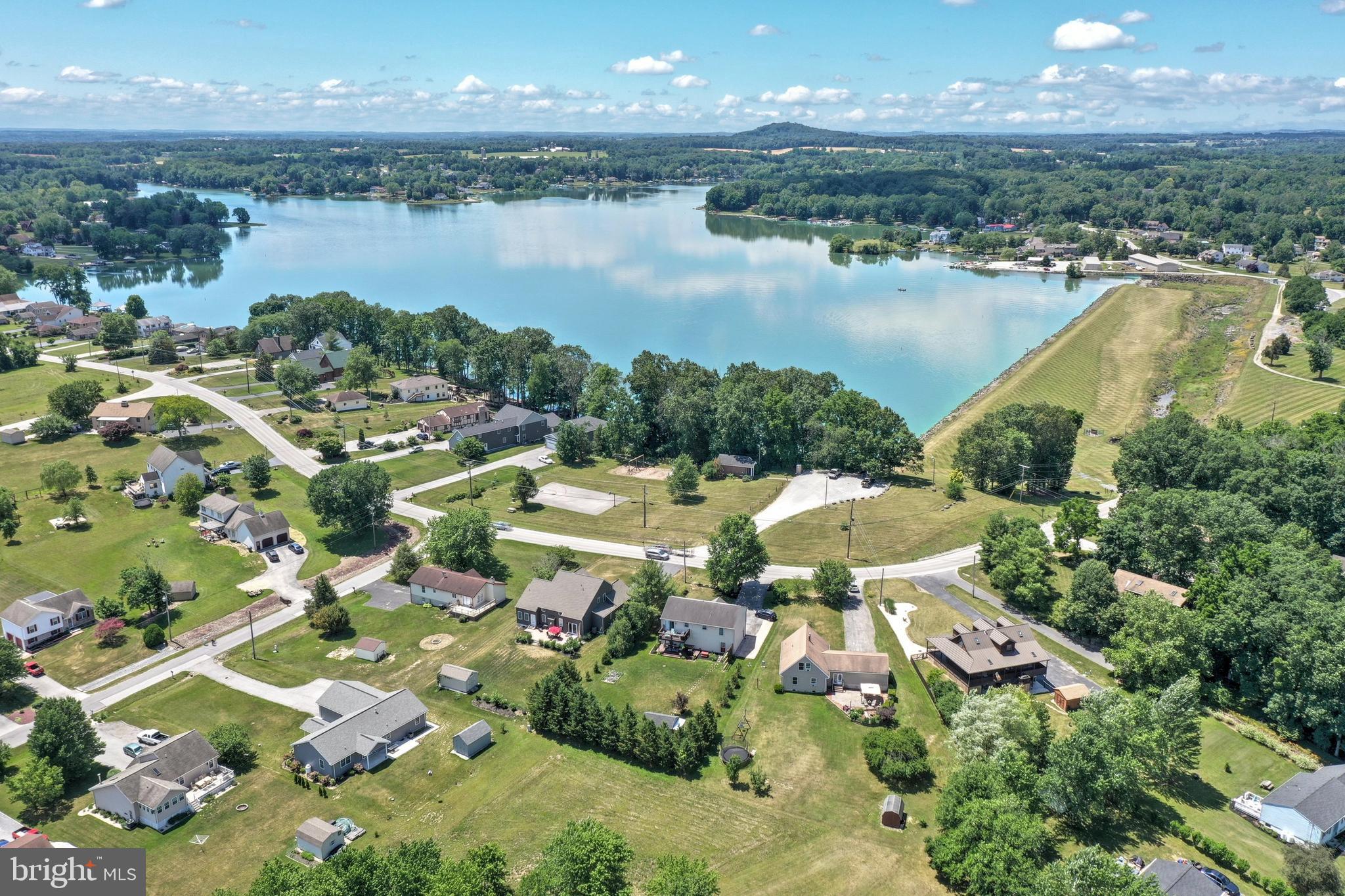 LAKE MEADE - Residential