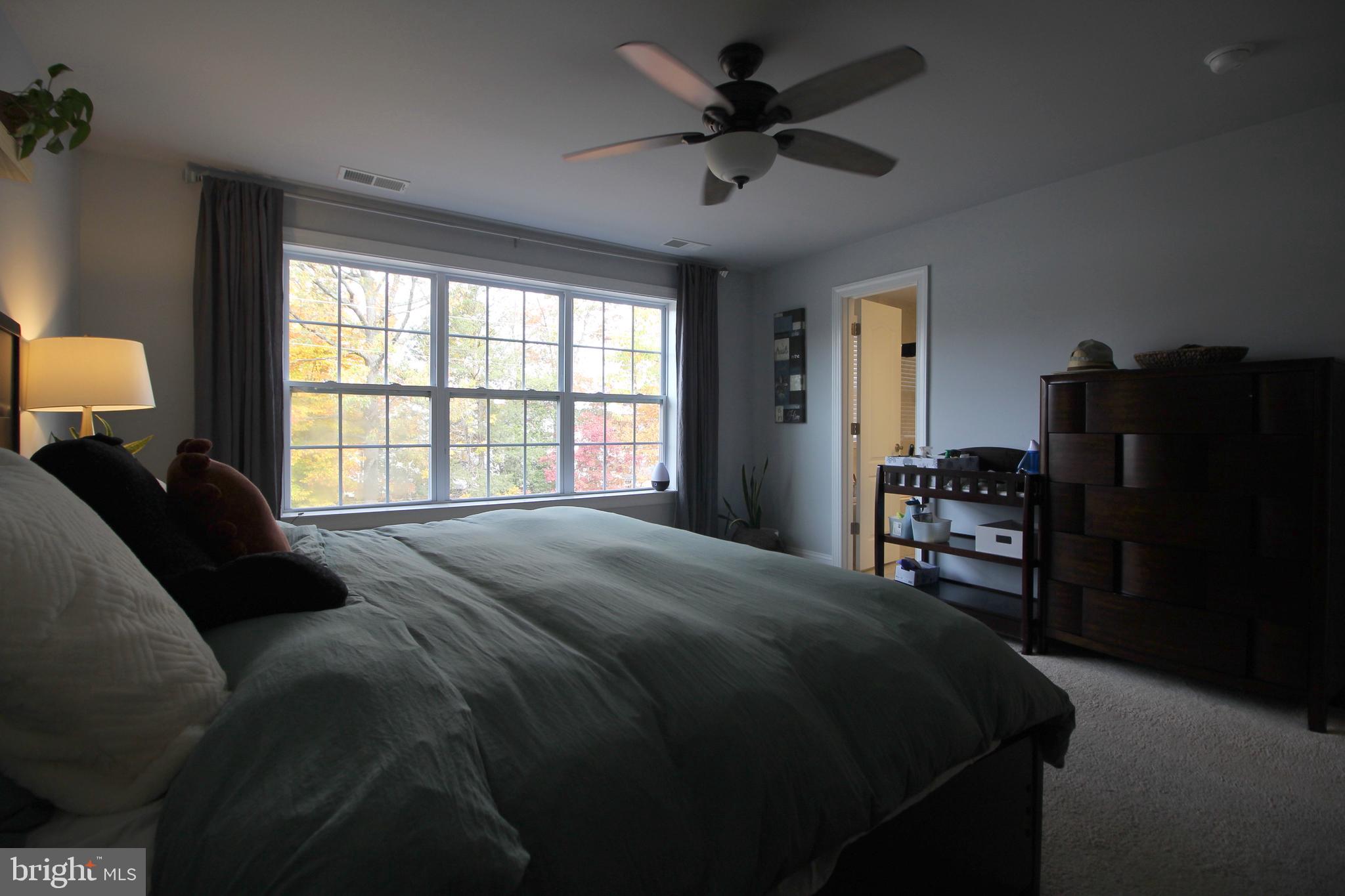 ROYAL RIDGE - Residential Lease