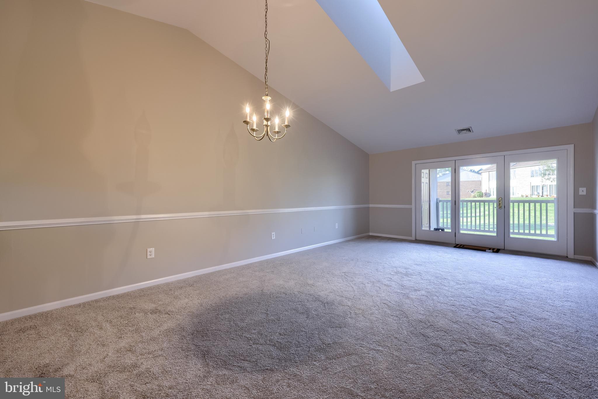 THE OAKS - Residential