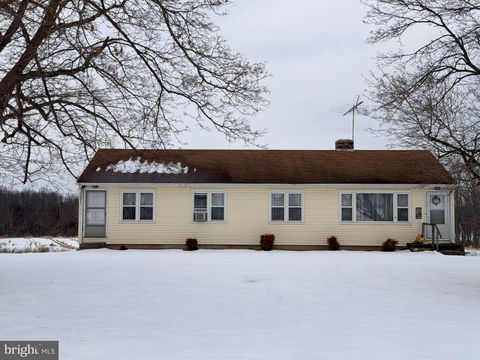 429 FAGLEYSVILLE ROAD PERKIOMENVILLE PA 18074