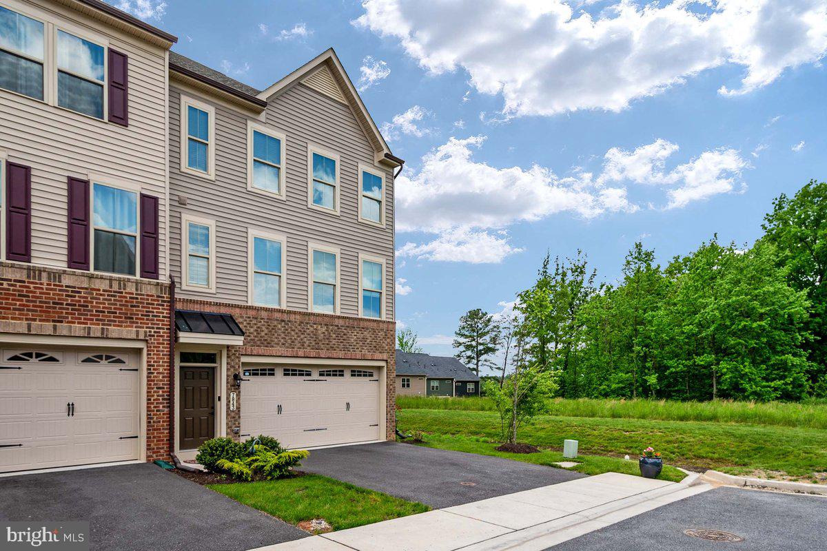 PARKSIDE - Residential