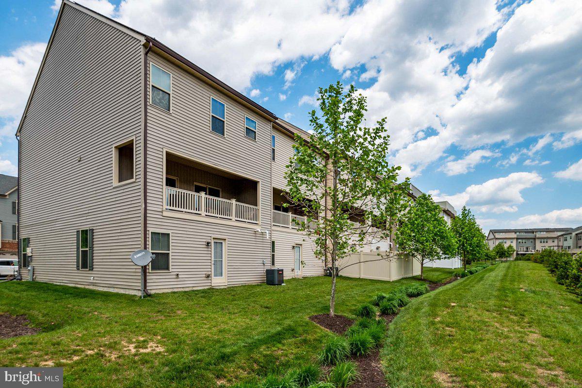 PARKSIDE - Residential