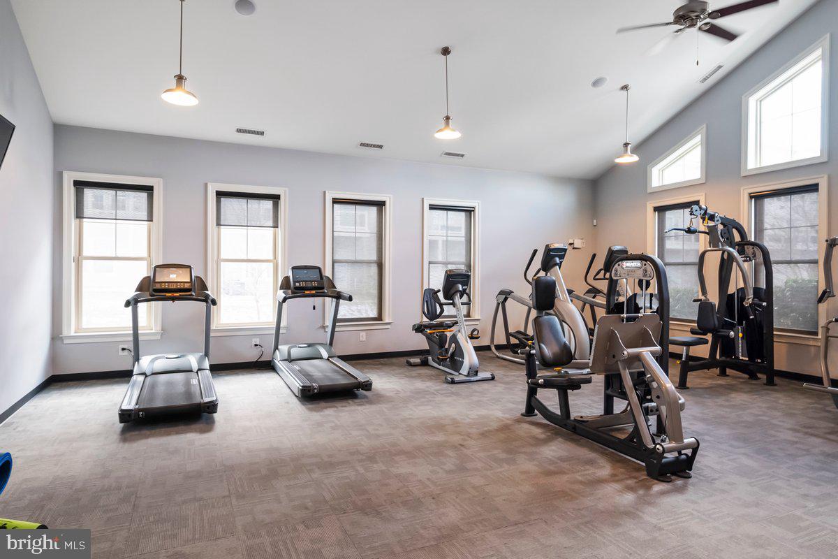 PARKSIDE - Residential