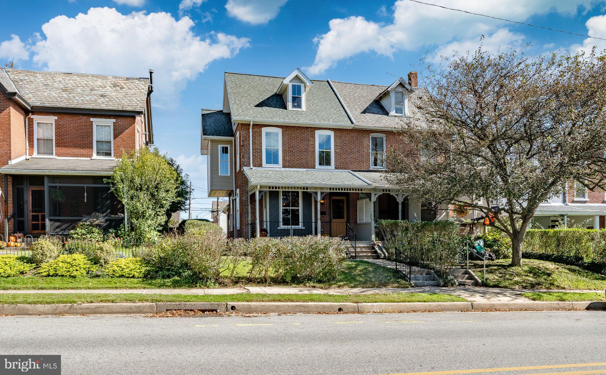 409 S UNION STREET