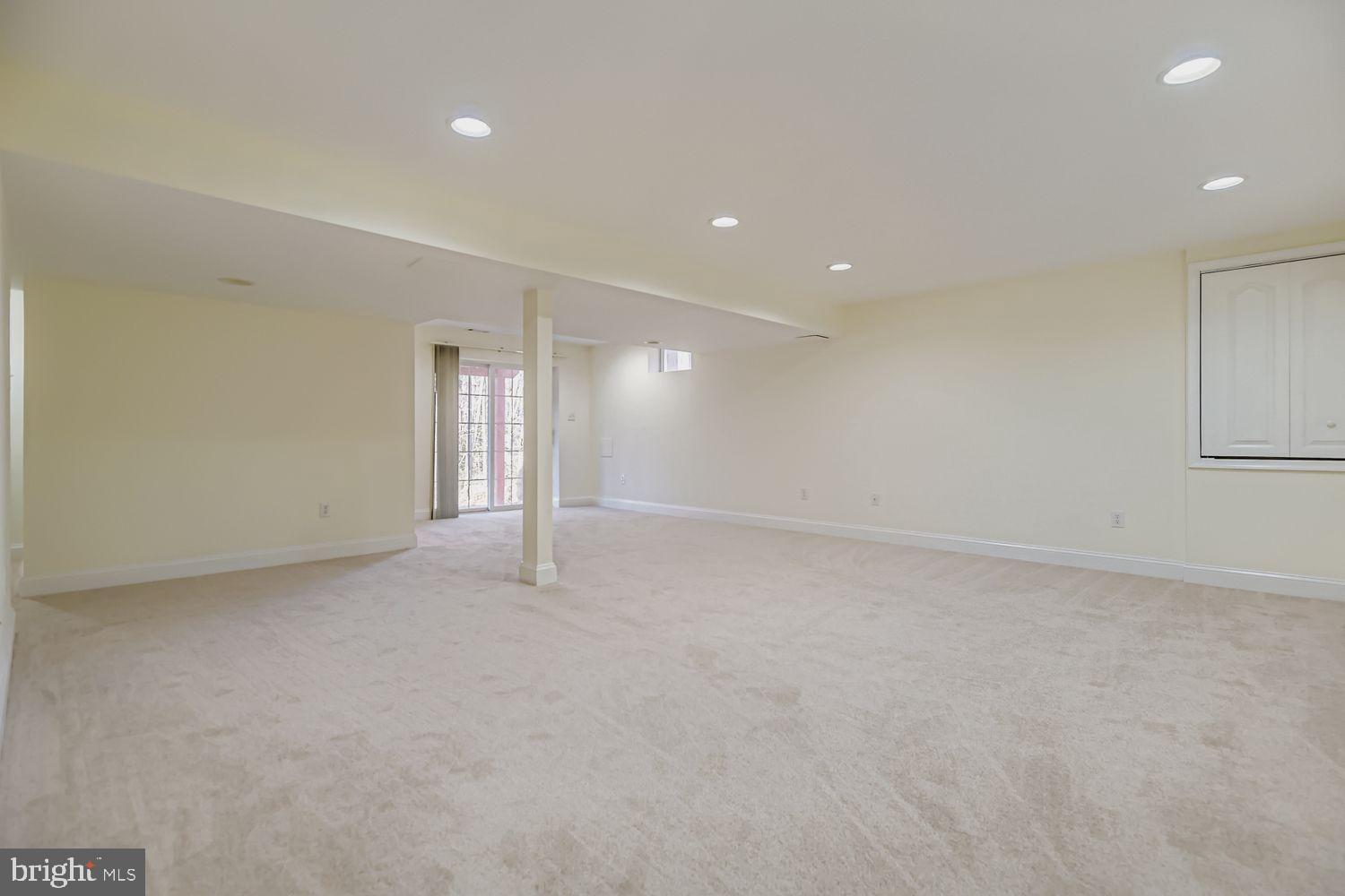 WALTONS RETREAT - Residential