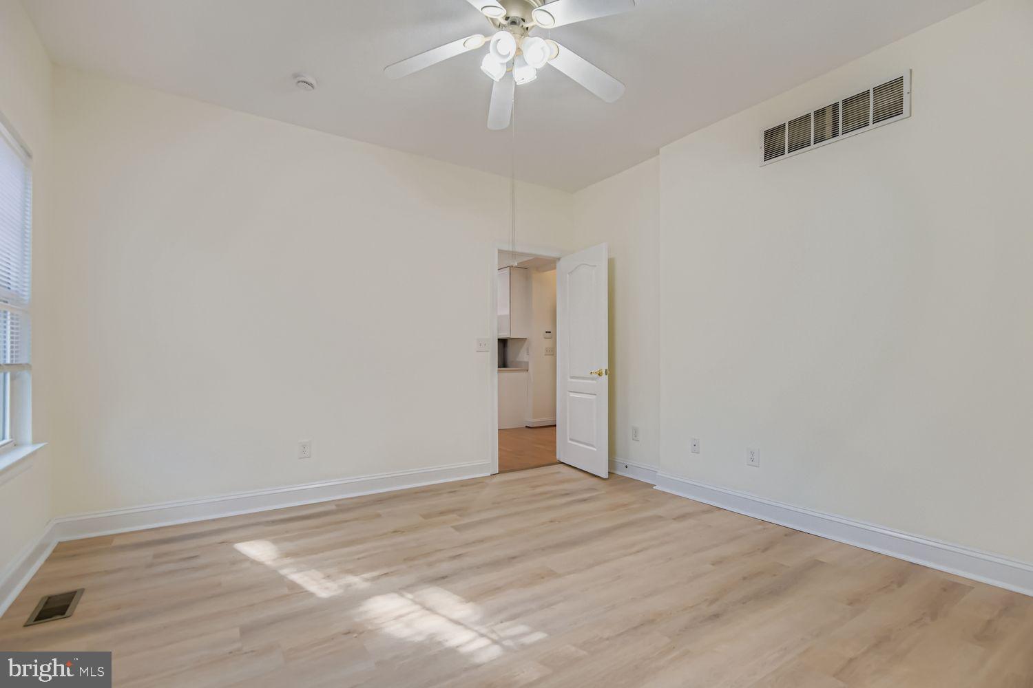 WALTONS RETREAT - Residential