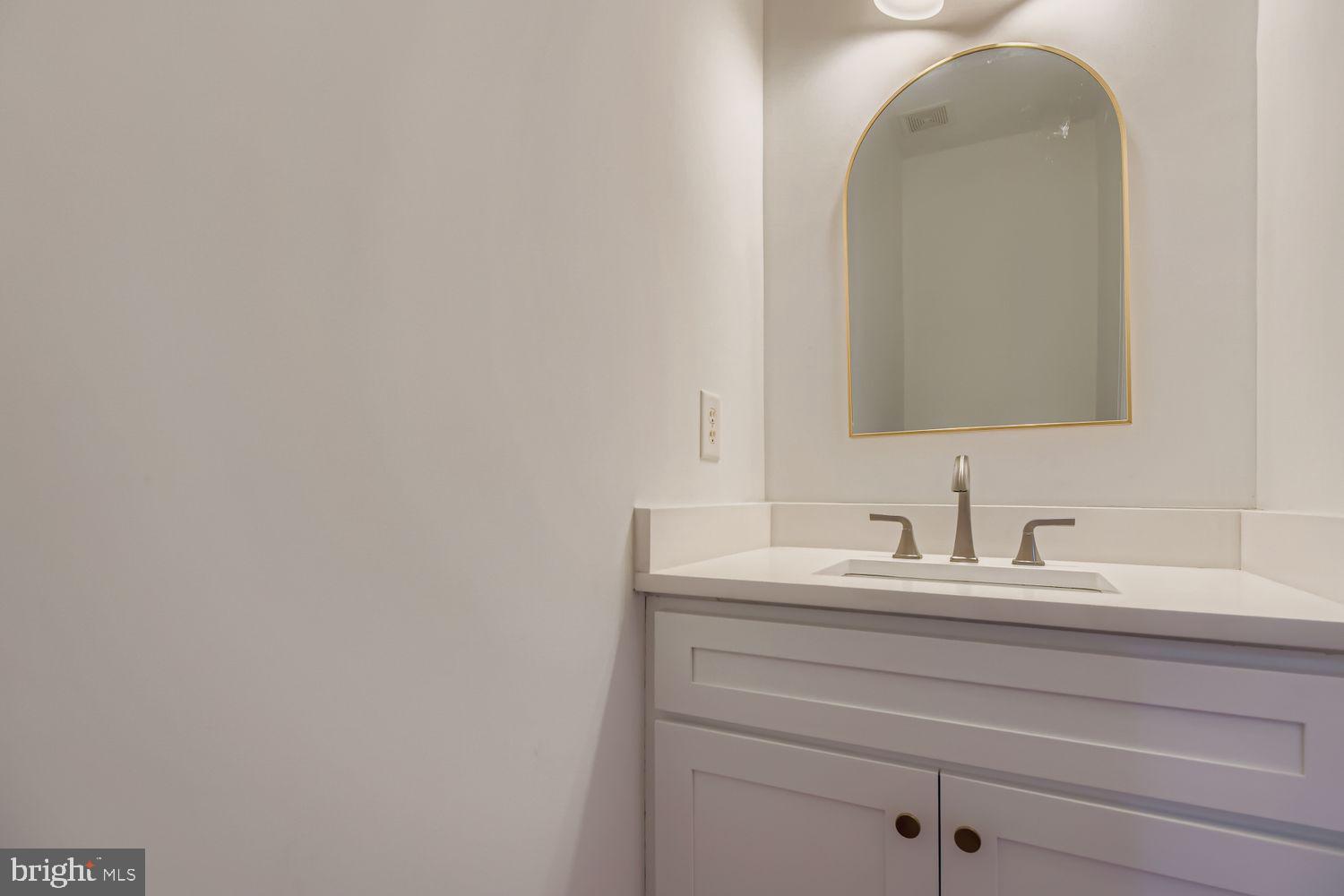 WALTONS RETREAT - Residential