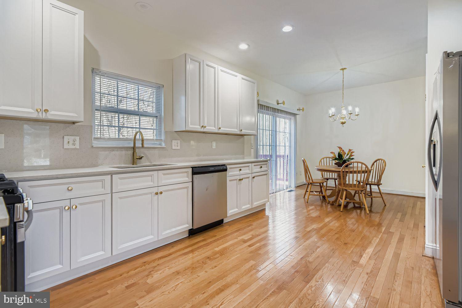 WALTONS RETREAT - Residential