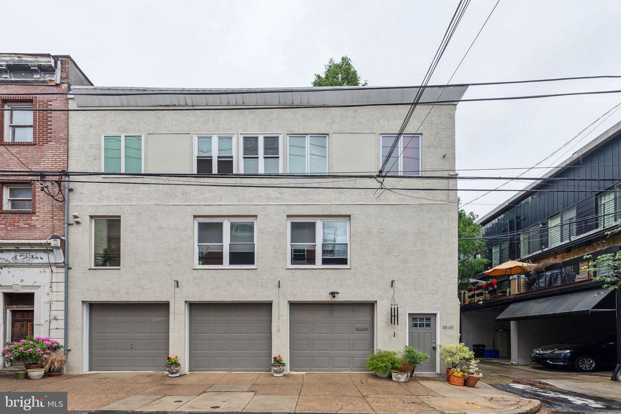 Corner home with a 3-car garage on Picturesque block in the heart of Bella Vista — an incredible opportunity in one of Philadelphia’s most desirable neighborhoods. This 2 bedroom, 2 bathroom property features an open layout with hardwood floors throughout and excellent natural light thanks to its corner position. The kitchen includes a tile floor and ample cabinet space, perfect for everyday living. The 3rd floor is an open layout with the primary bedroom suite and additional den area that can be converted into another bedroom or lounge area. There is also a full basement offering generous additional storage space. The current layout offers flexibility and can be reconfigured to suit your needs, and there’s potential to add a fourth floor for additional square footage and long-term value. There are $1,000,000+ to $1,800,000 comps all over the zip code, 1010 Catharine is an incredible value! With solid structure and room to grow, this beauty offers endless potential. The prime location is walkable to several open areas and parks, many of the best restaurants in the city and endless shopping. Walk to Wholefoods, just 3 blocks away! Taxes and square footage is the responsibility of the buyer to have verified independently.