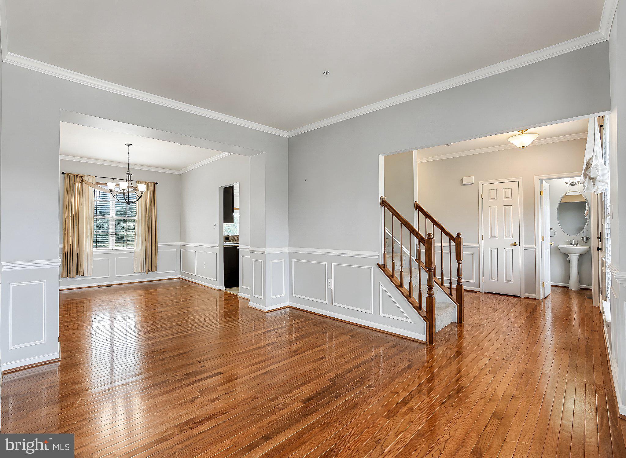 21395 FAIRWOOD COURT