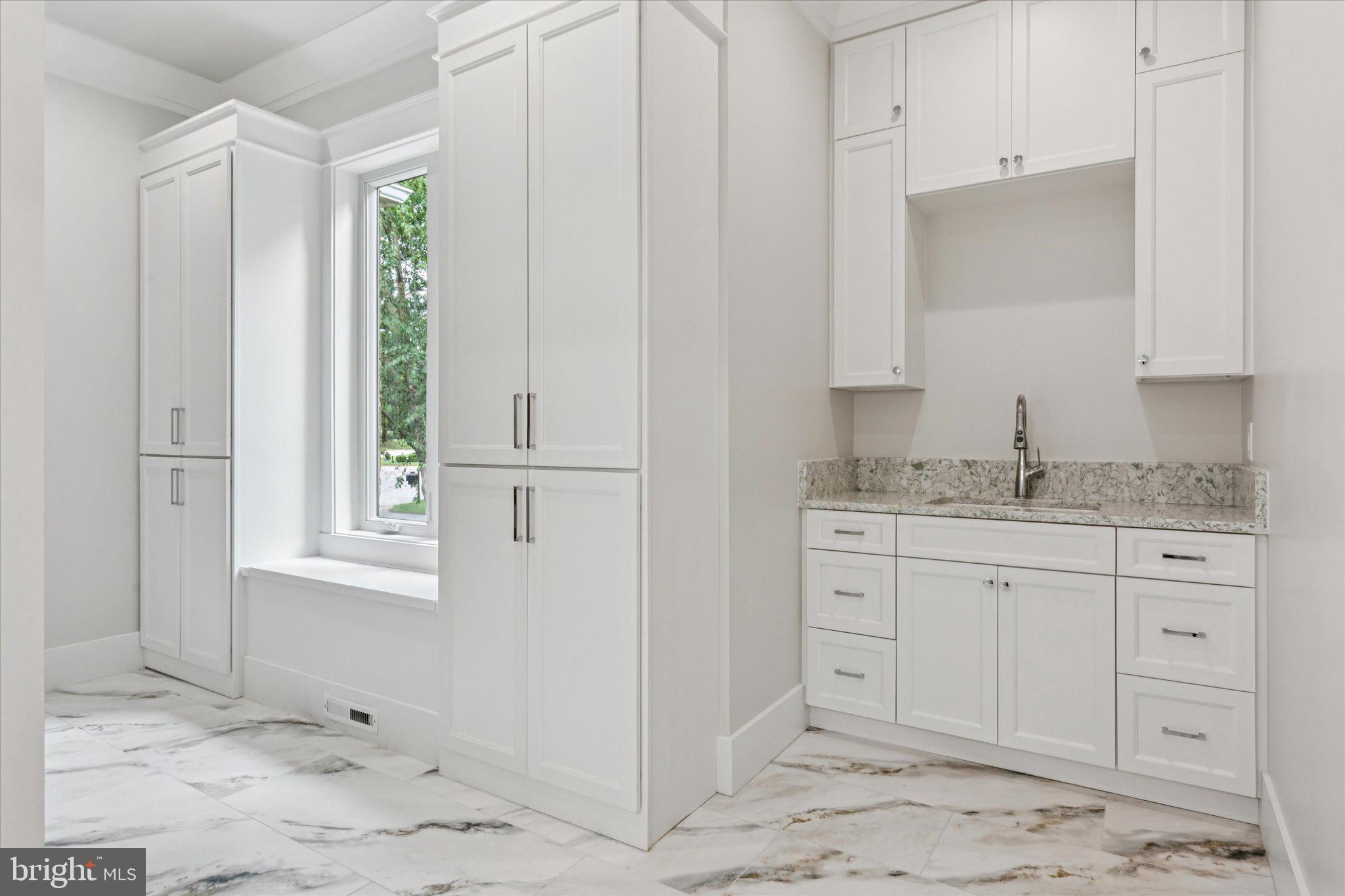 KINGSMILL - Residential