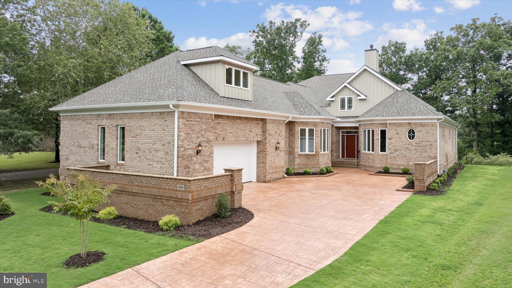 424 RIVERS EDGE