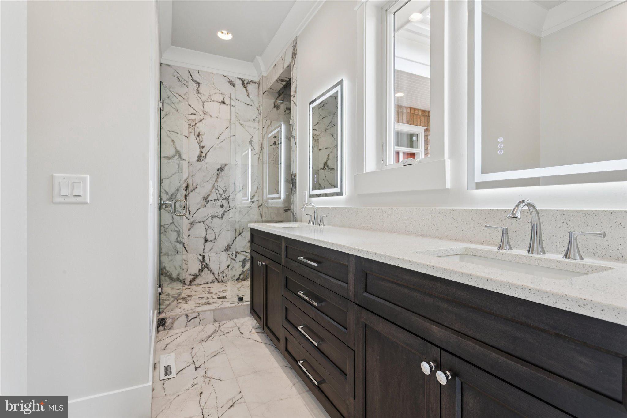 KINGSMILL - Residential