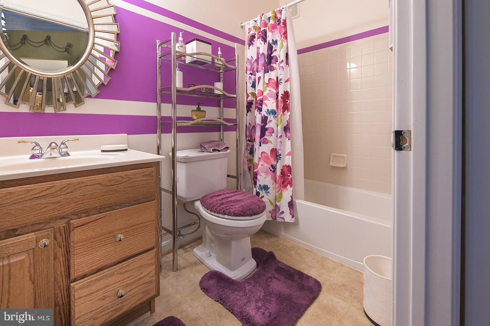 PINEY ORCHARD - Residential