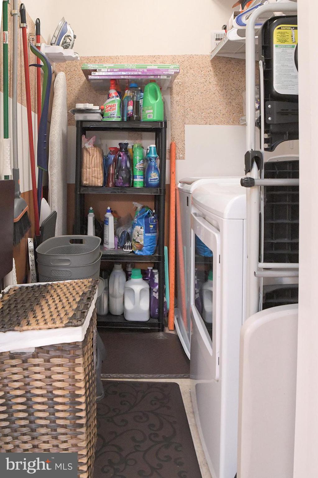 PINEY ORCHARD - Residential