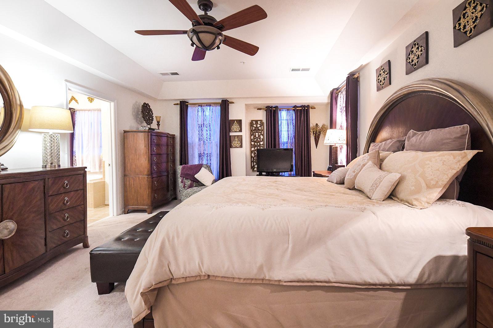 PINEY ORCHARD - Residential