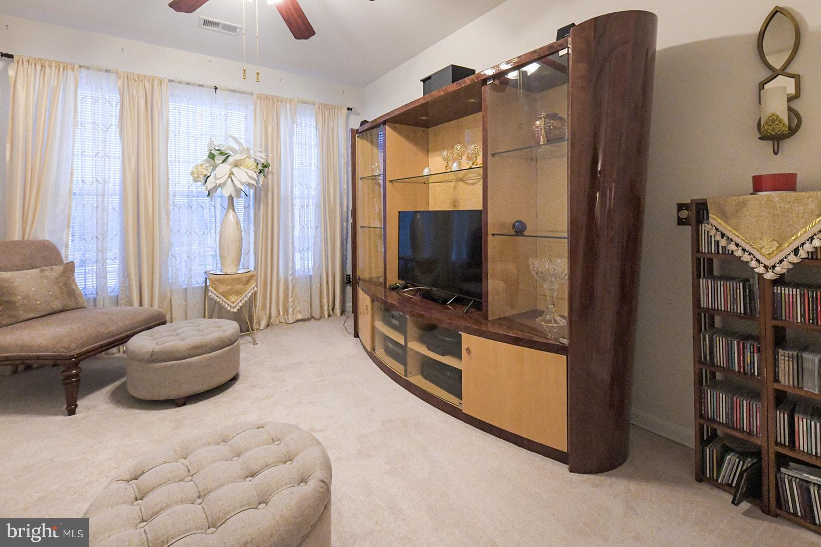 PINEY ORCHARD - Residential