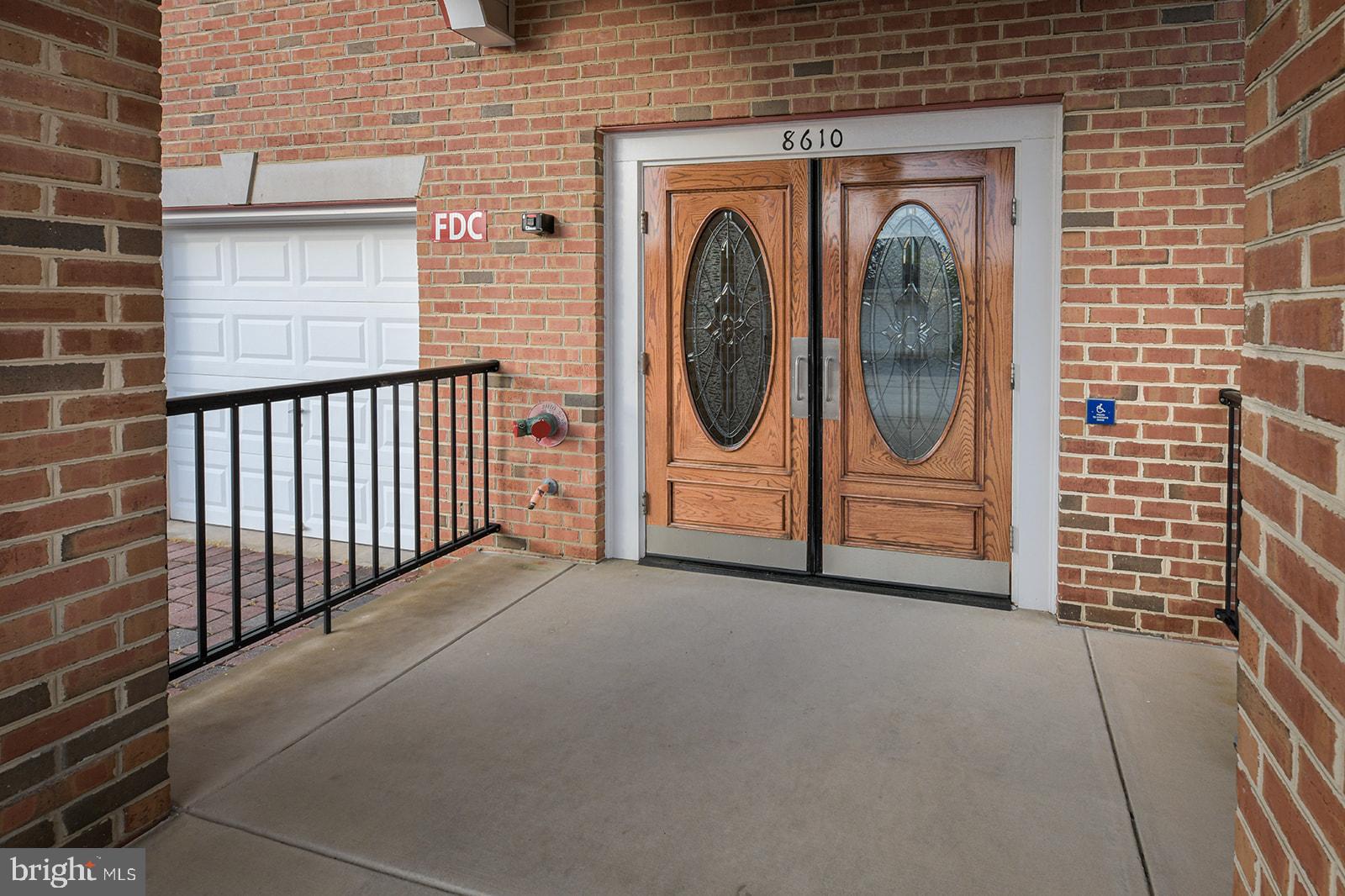 PINEY ORCHARD - Residential