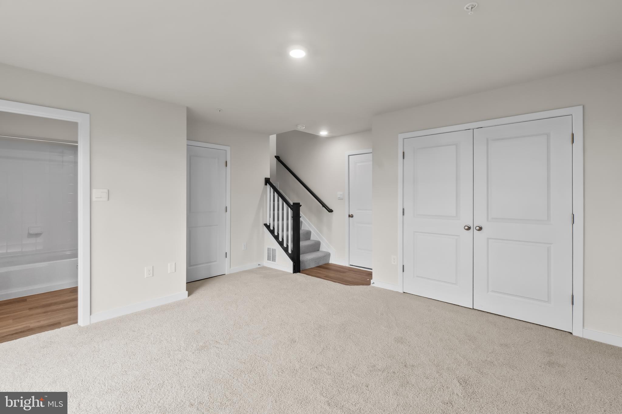 190 SOFT RUSH LANE