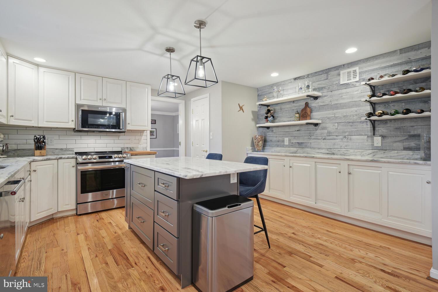 OLD FARM - Residential