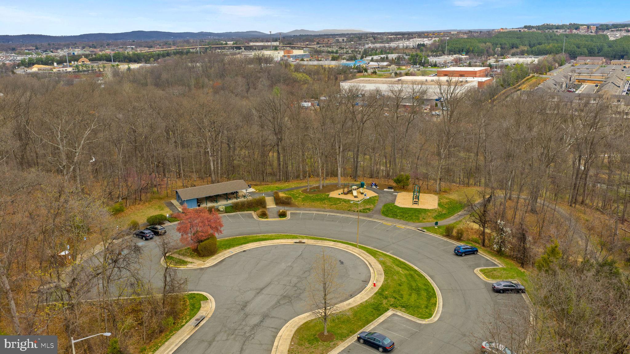 KINCAID FOREST - Residential