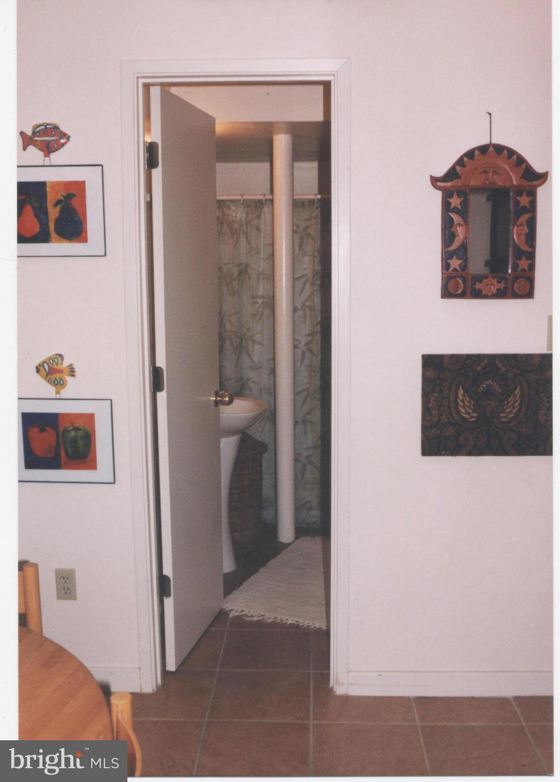 ANCHORAGE - Residential Lease