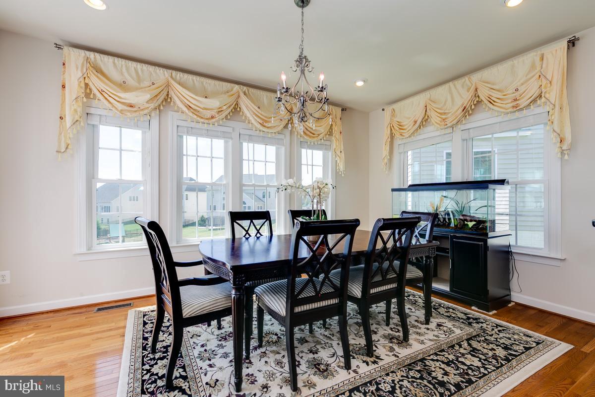 AVONLEA - Residential Lease