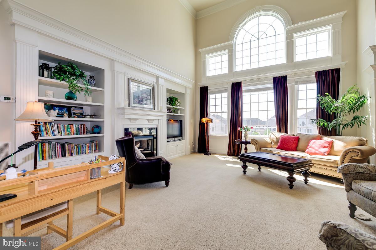 AVONLEA - Residential Lease