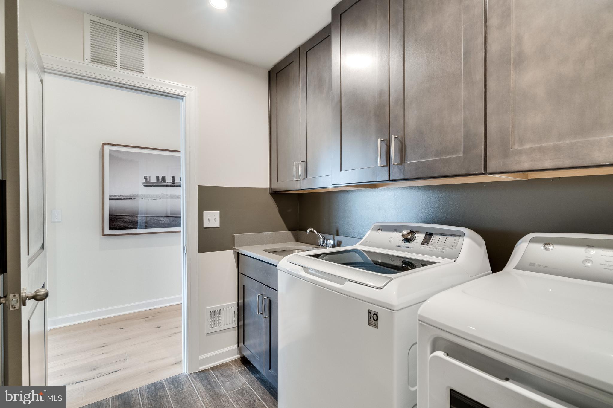 THE BOULEVARDS AT WESTFIELDS - Residential