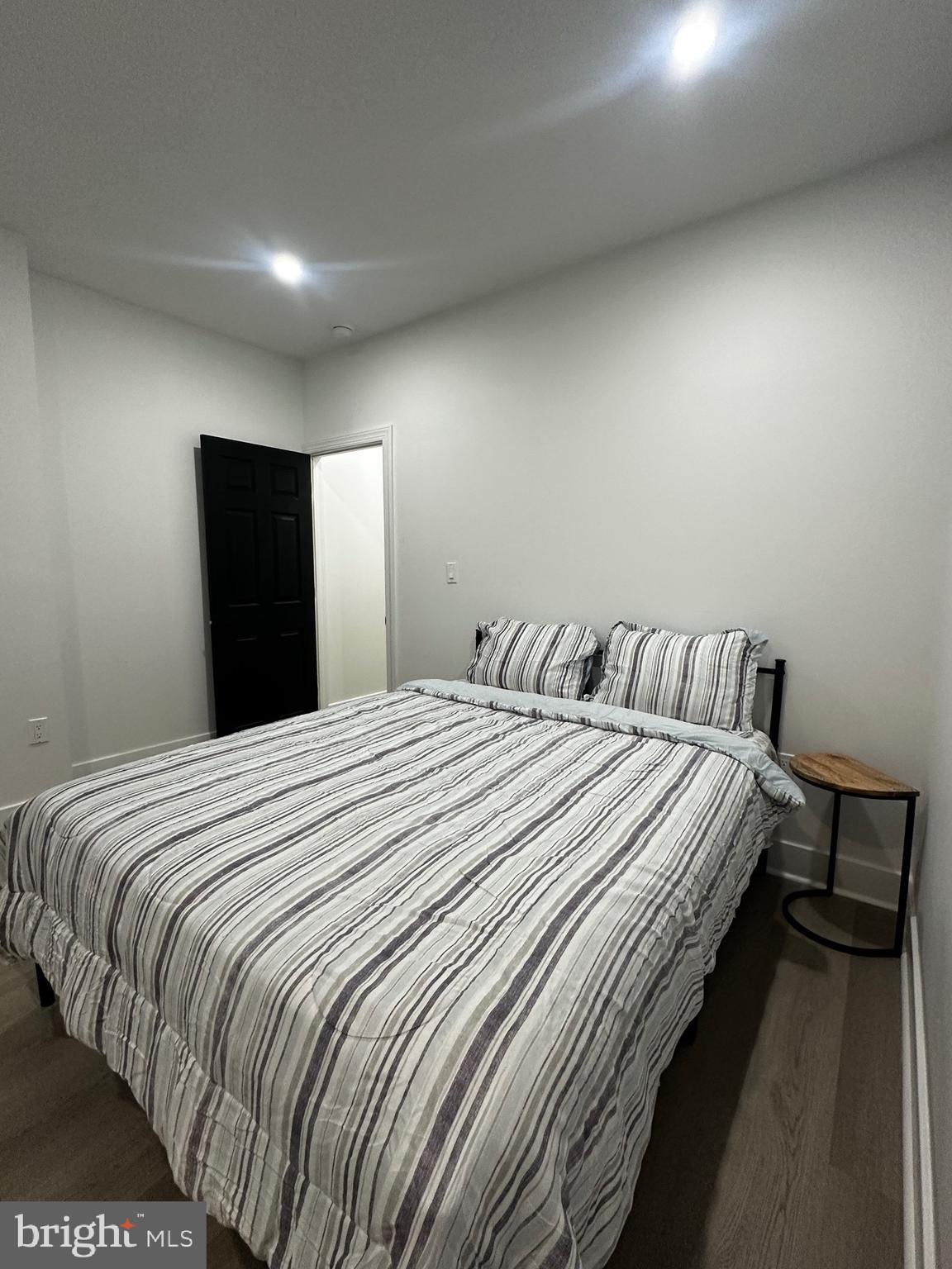 COBBS CREEK - Residential