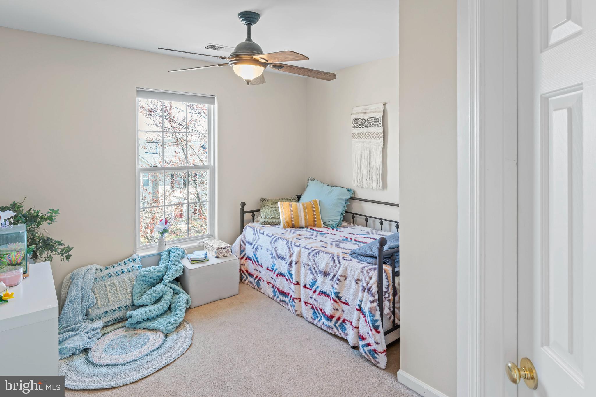 RIVER OAKS - Residential