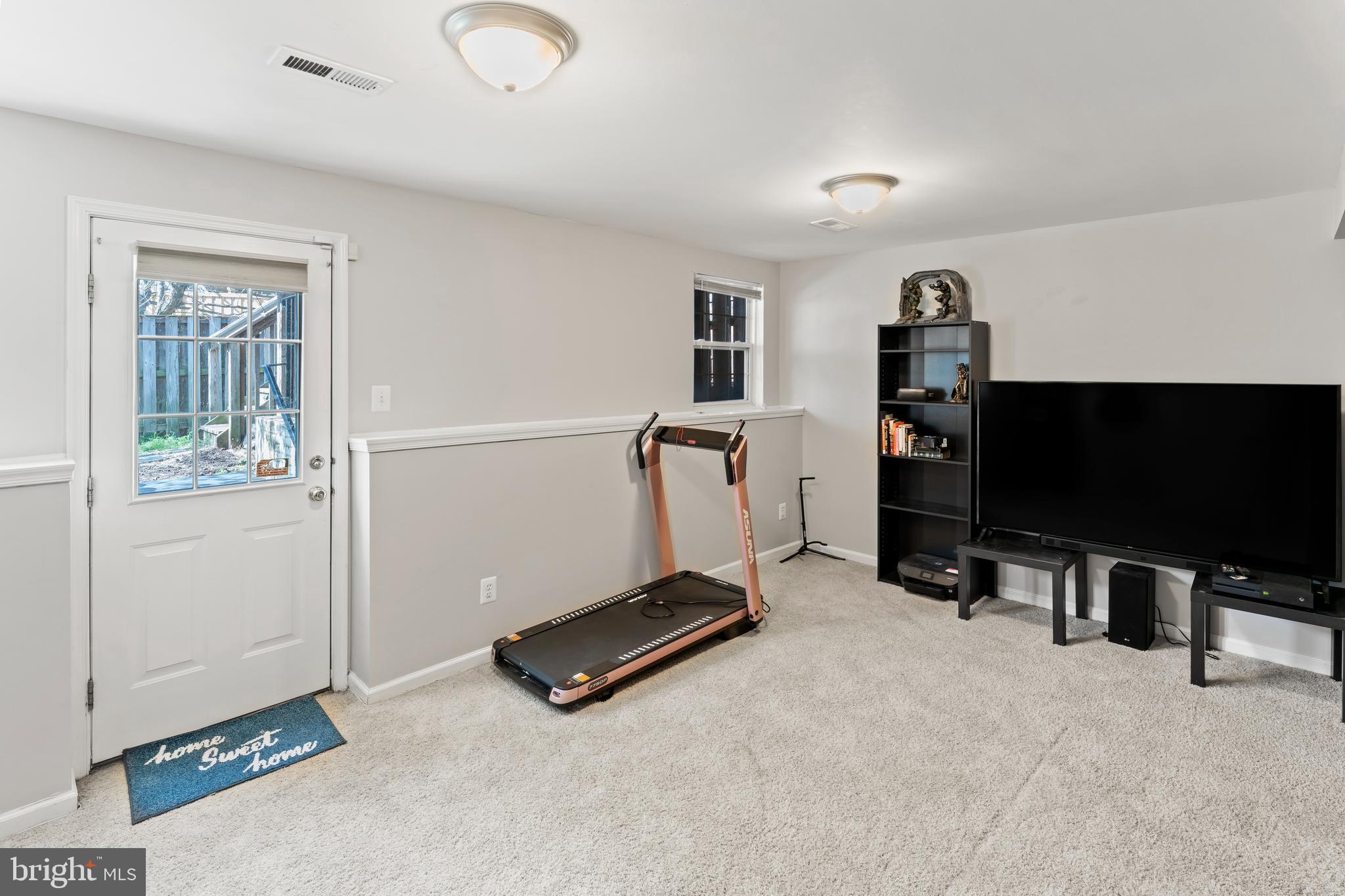 RIVER OAKS - Residential