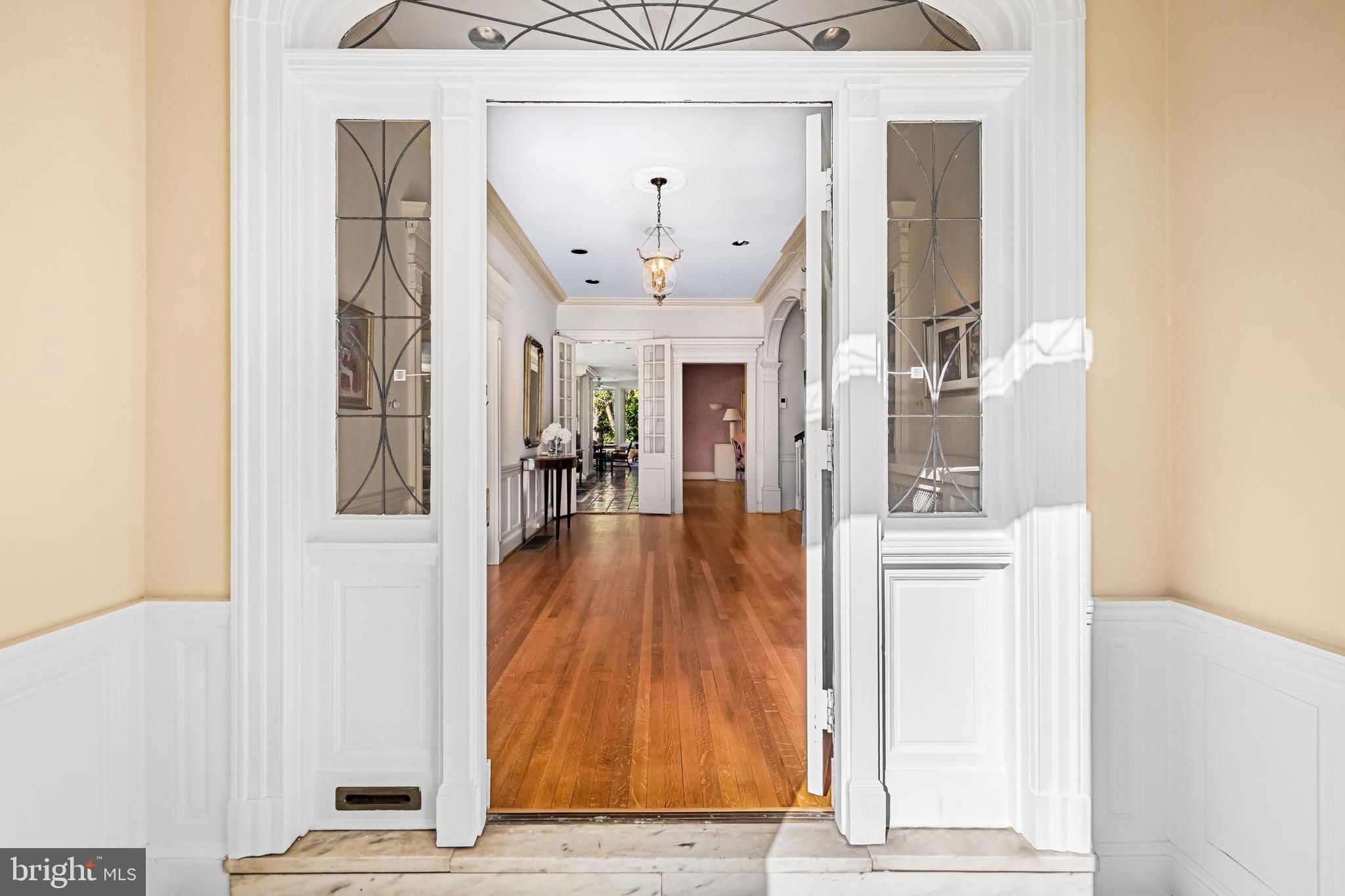 HOMELAND HISTORIC DISTRICT - Residential