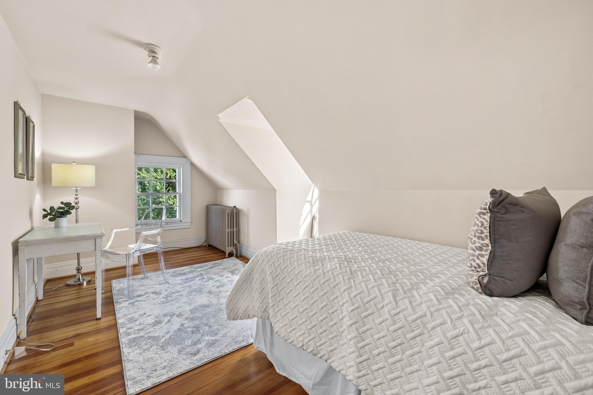 HOMELAND HISTORIC DISTRICT - Residential