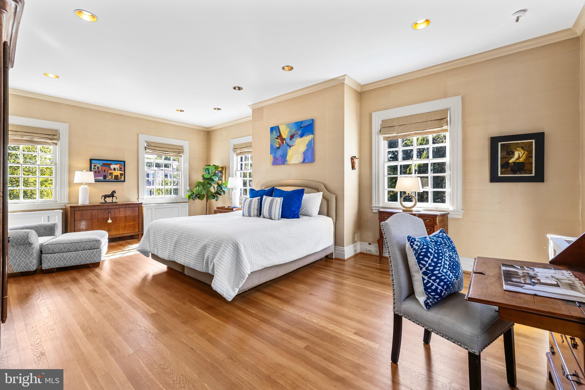 HOMELAND HISTORIC DISTRICT - Residential