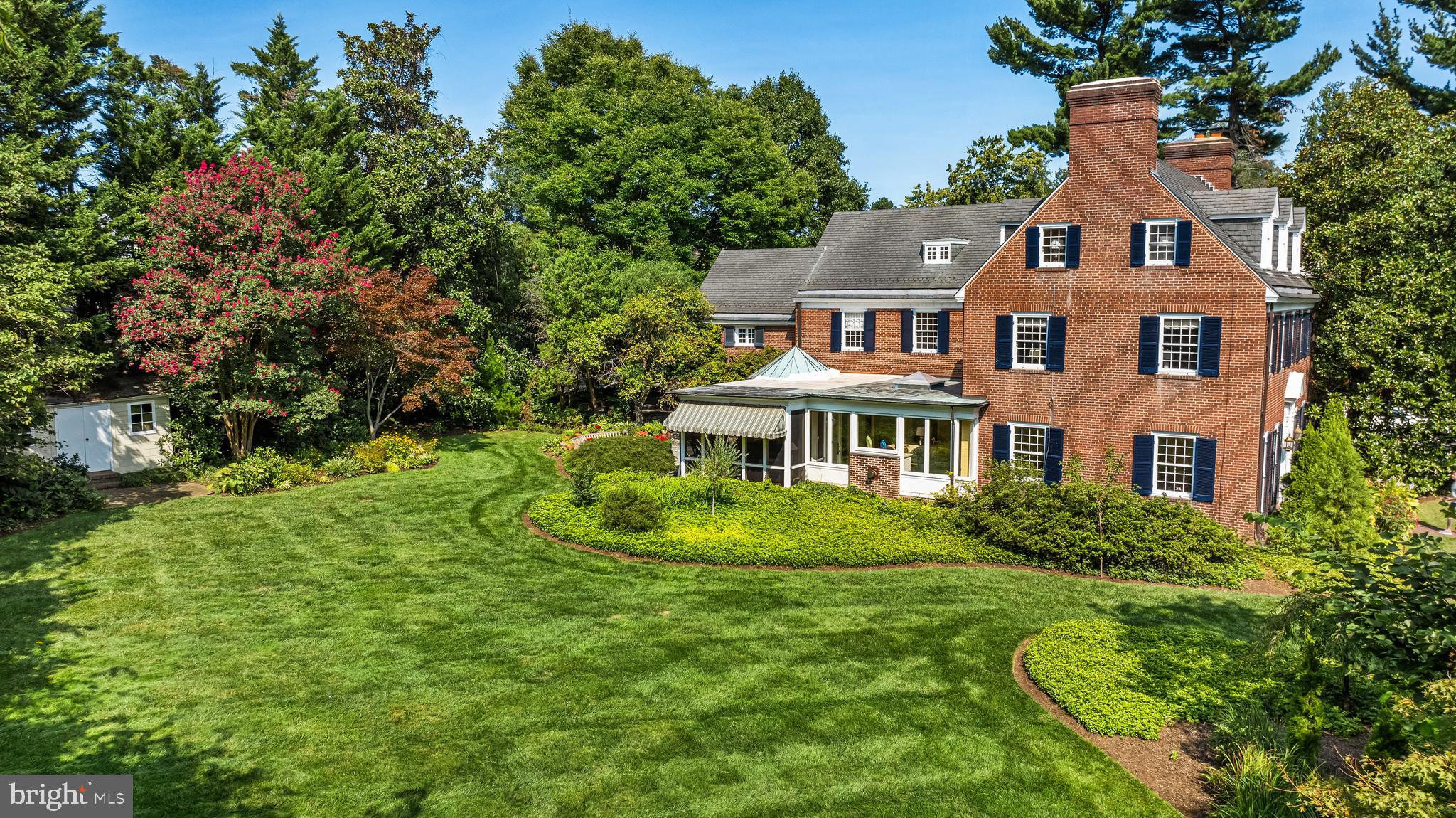 HOMELAND HISTORIC DISTRICT - Residential