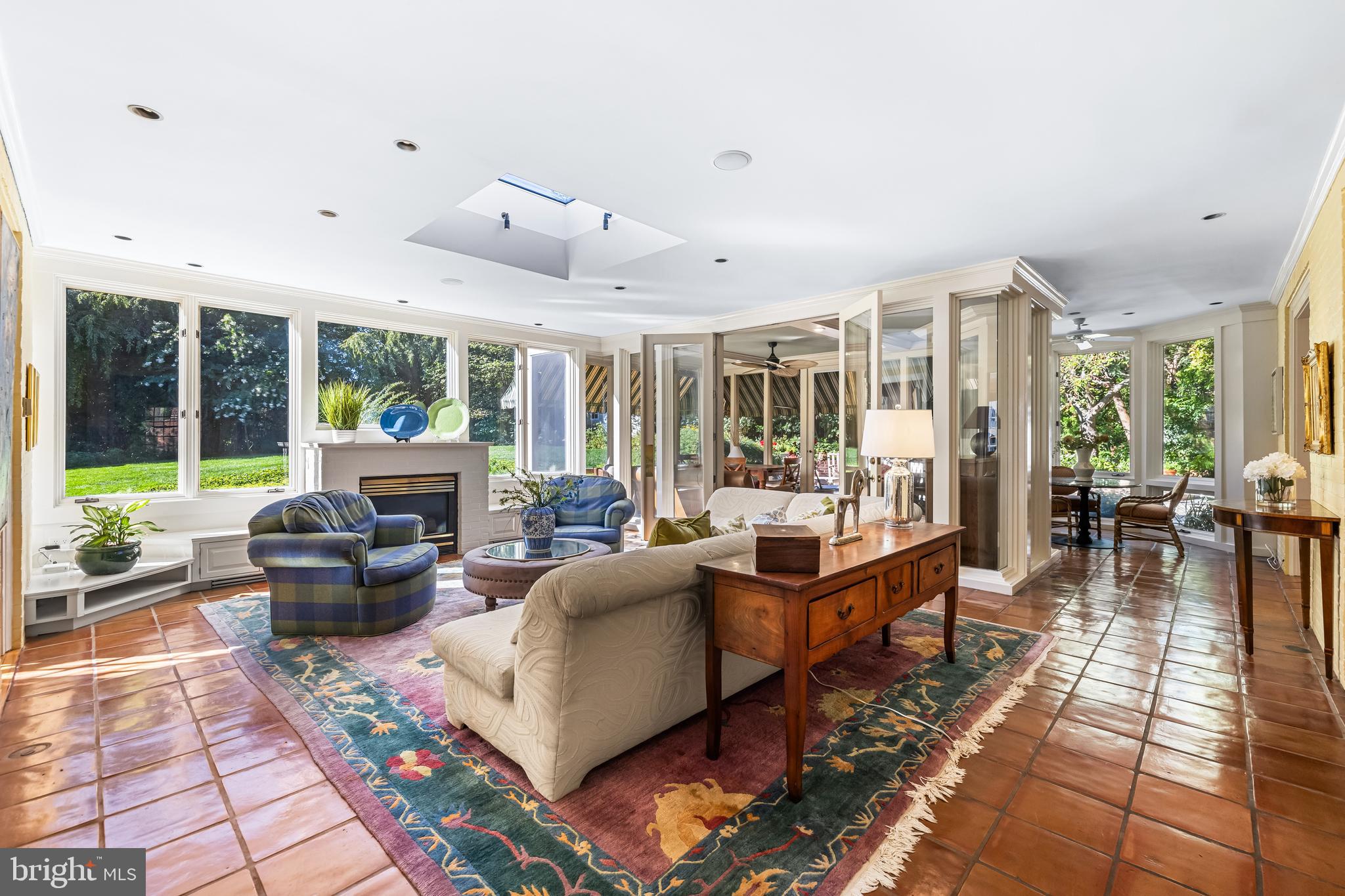 HOMELAND HISTORIC DISTRICT - Residential