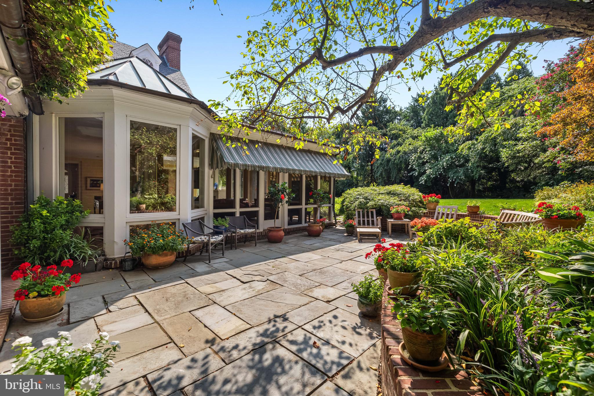 HOMELAND HISTORIC DISTRICT - Residential