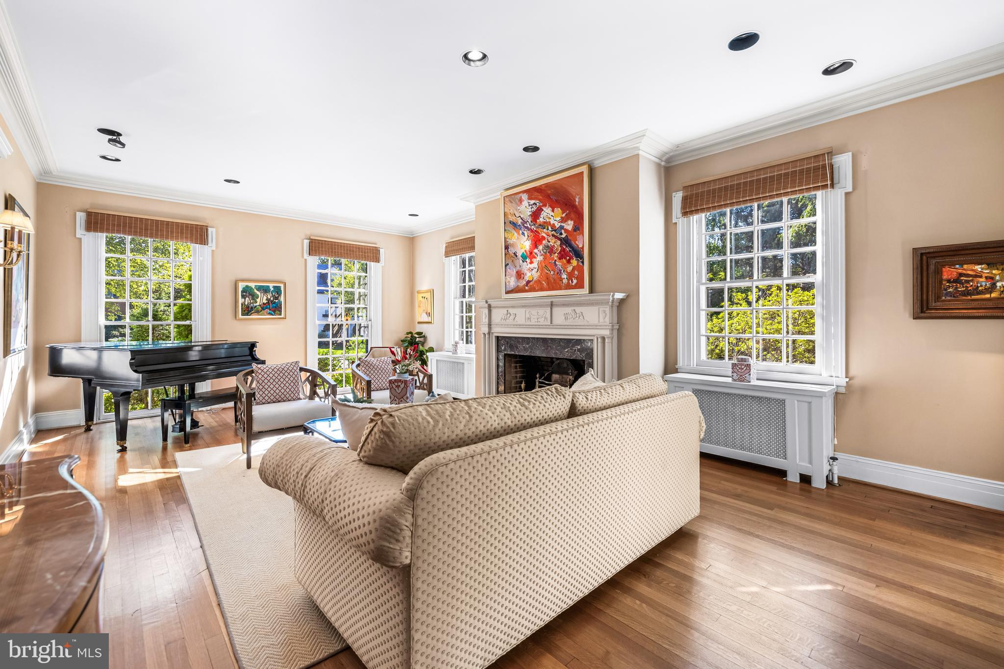 HOMELAND HISTORIC DISTRICT - Residential