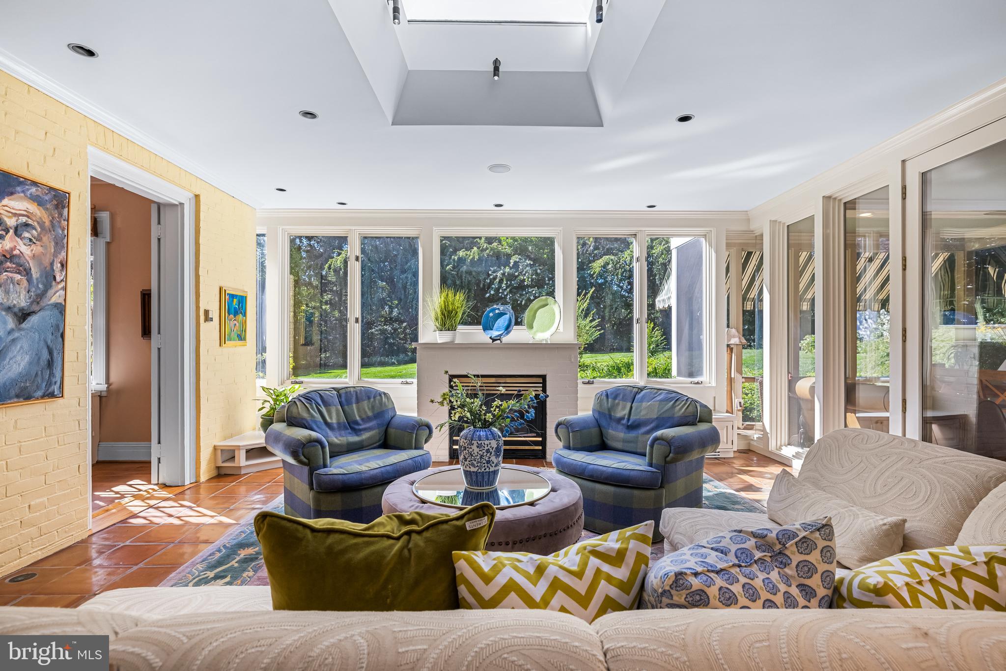 HOMELAND HISTORIC DISTRICT - Residential