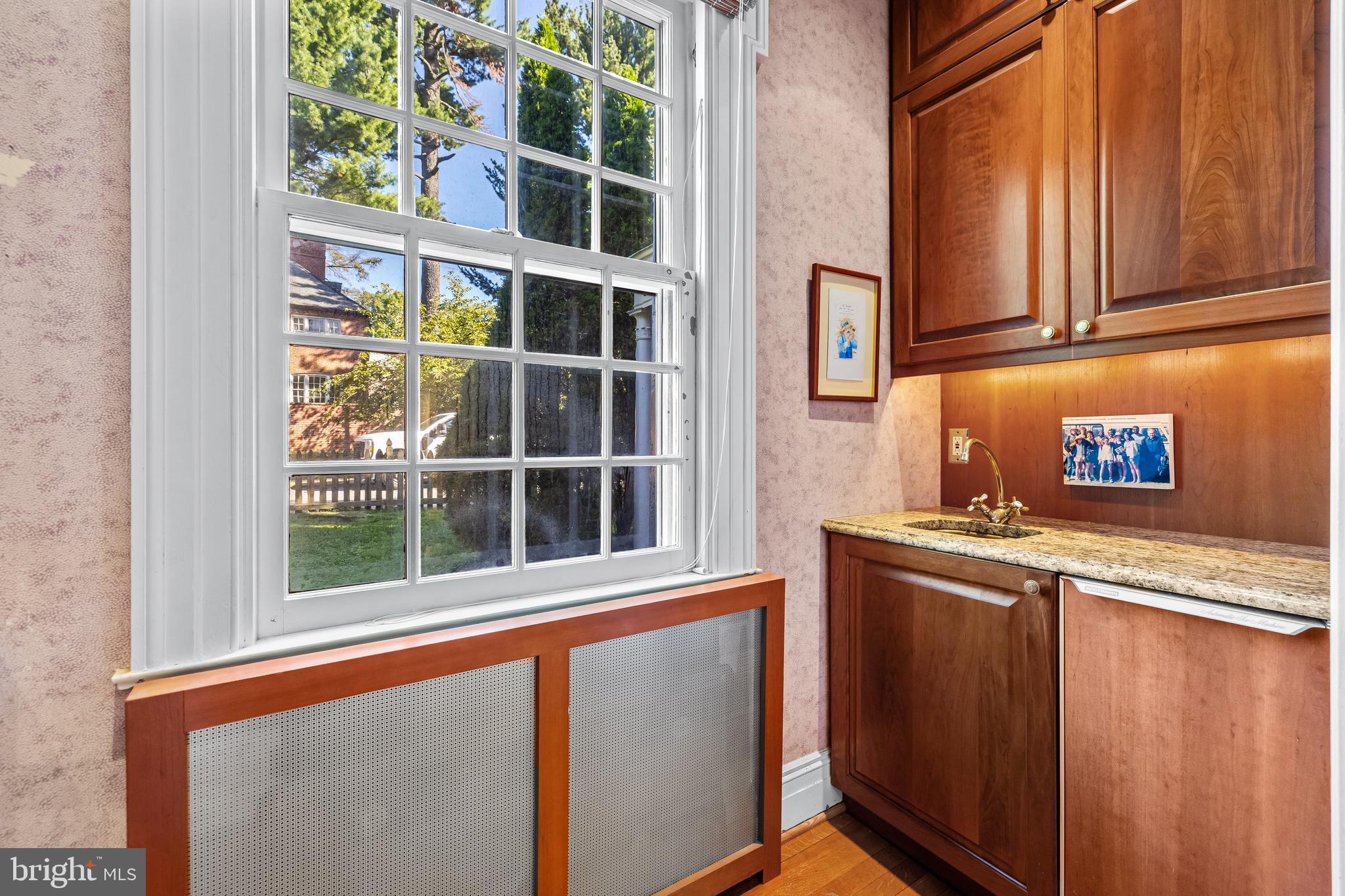 HOMELAND HISTORIC DISTRICT - Residential