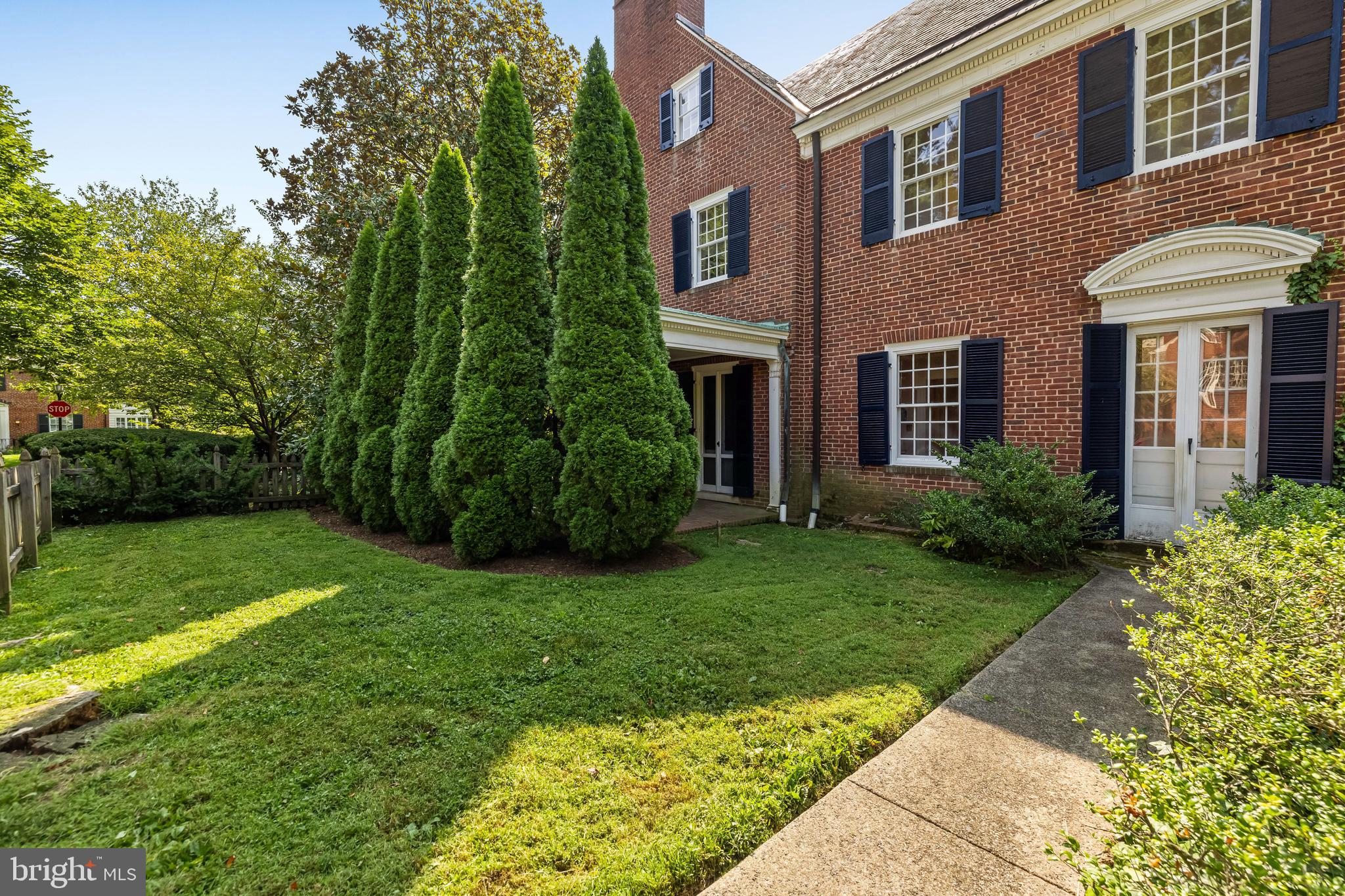 HOMELAND HISTORIC DISTRICT - Residential