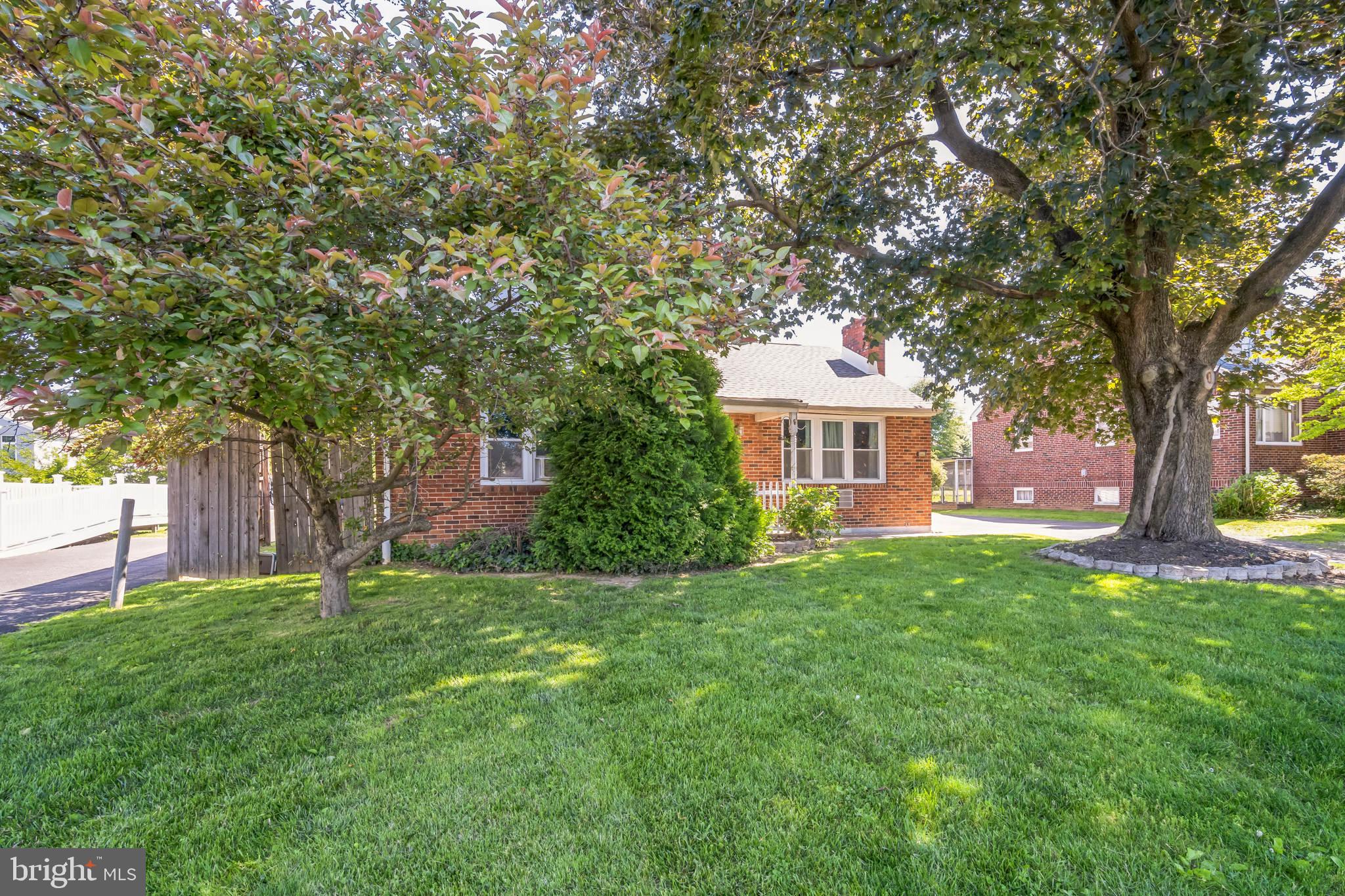 RHAWNHURST - Residential