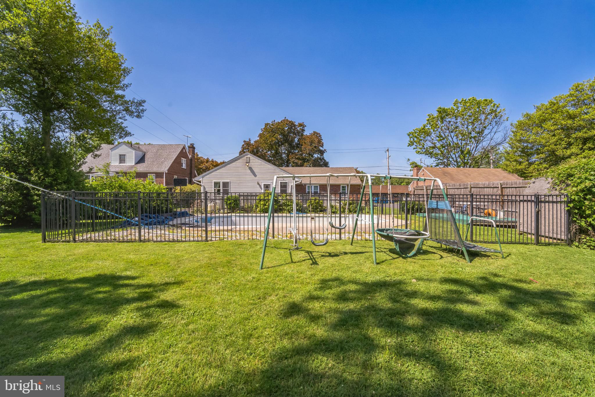 RHAWNHURST - Residential